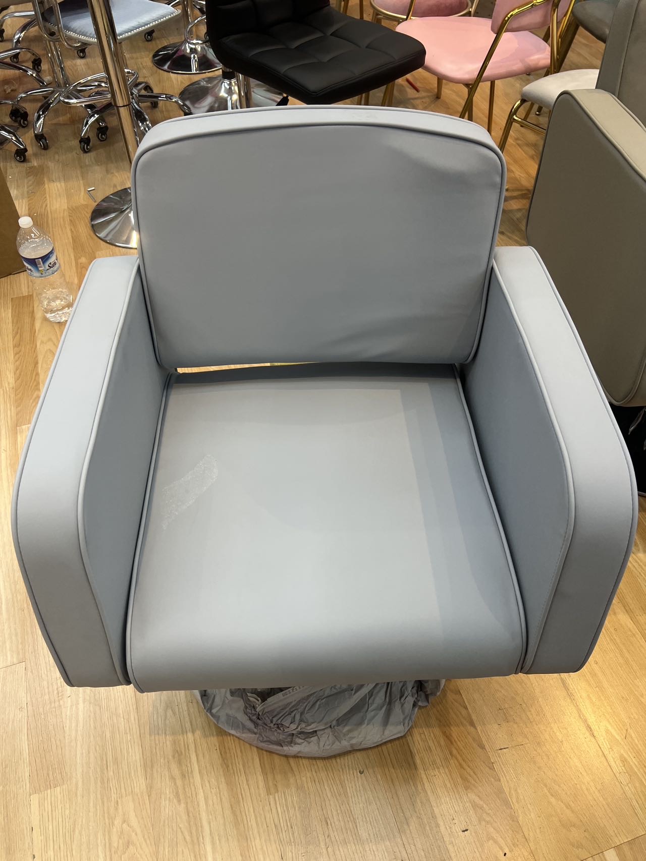 0BFAB38C1B45B7BE4C06EFD888D24037