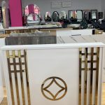 Mostrador blanco con Dorado 2035  120*60*105cm MST050BD